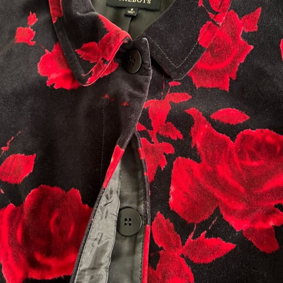 Talbots Black Red Floral Velvet Jacket Size 8 Roses Hidden Buttons Holid… - Picture 5 of 15